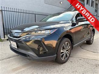 Used 2022 Toyota Venza LE video 1