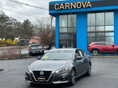 Used 2021 Nissan Altima 2.5 SV