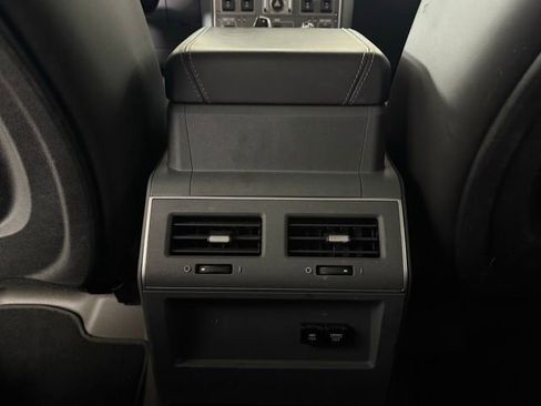 Used 2024 INEOS Grenadier Fieldmaster Edition image 23