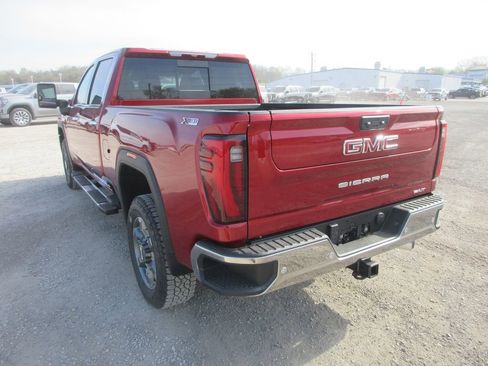 New 2026 GMC Sierra 2500 SLT image 9