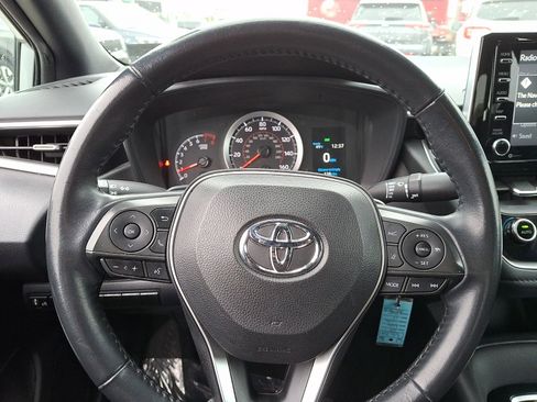 Used 2021 Toyota Corolla SE image 19