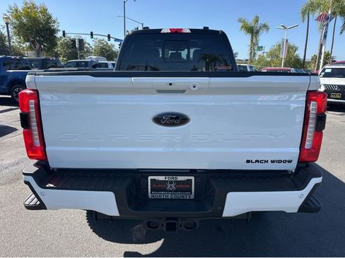 New 2026 Ford F250 Lariat w/ Black Appearance Package image 5