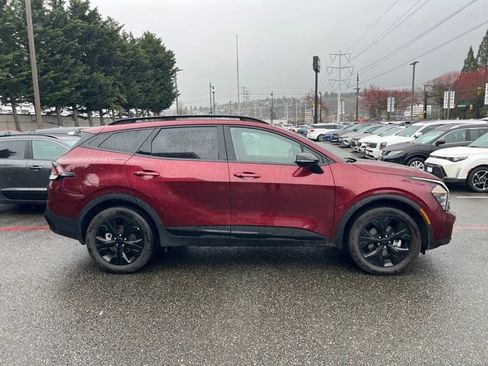 Certified 2025 Kia Sportage X-Line image 6