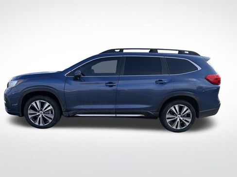Used 2022 Subaru Ascent Limited w/ Technology Package image 2