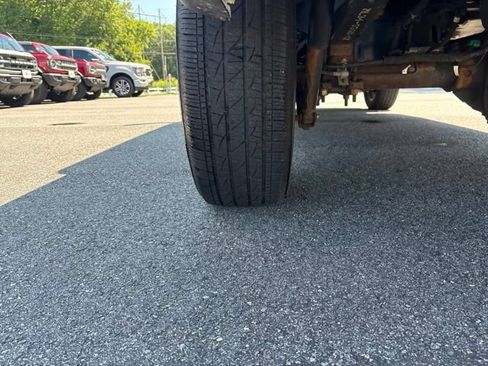 Used 2021 Ford F150 XLT w/ Equipment Group 302A High AWD/4WD image 9