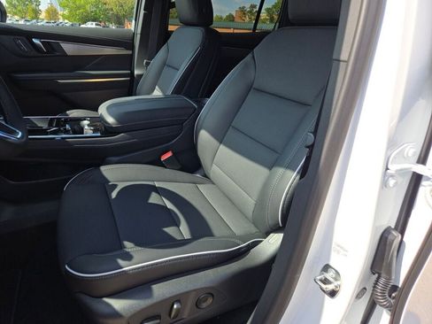 New 2026 Buick Enclave Preferred image 28