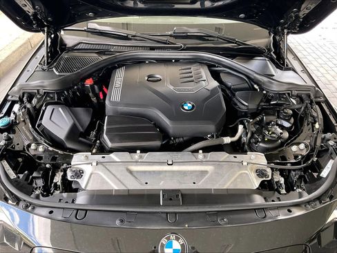 Used 2023 BMW 230i Coupe w/ Convenience Package RWD image 13