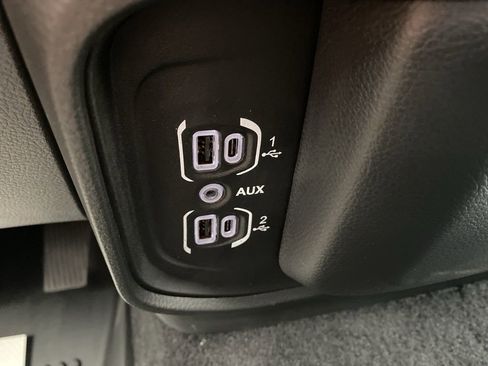 Used 2025 RAM 1500 Tradesman image 29