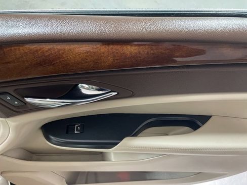 Used 2015 Cadillac SRX Luxury w/ Driver Awareness Package image 16