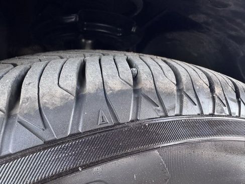 Used 2021 Nissan Sentra SV image 30