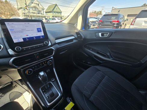 Used 2021 Ford EcoSport SE image 11