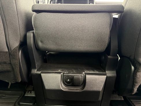 Used 2024 Ford F350 XLT w/ XLT Premium Package image 28