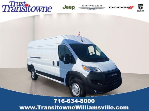 Used 2026 RAM ProMaster 2500 w/ Convenience Group FWD image 1