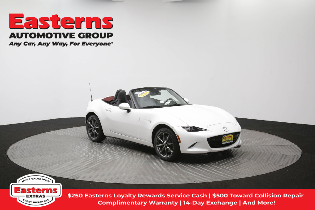 Used 2018 MAZDA MX-5 Miata Grand Touring RWD image 48