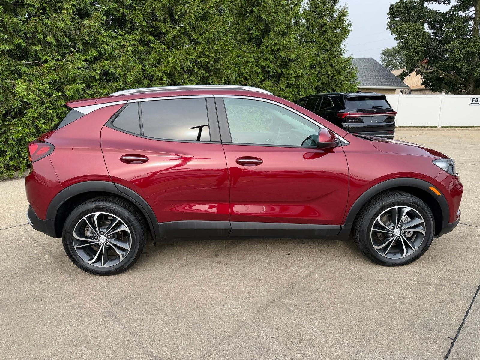Used 2023 Buick Encore GX Select FWD image 31