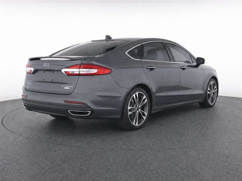 Used 2020 Ford Fusion Titanium AWD/4WD image 4