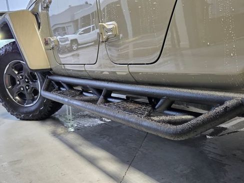 Used 2020 Jeep Gladiator Rubicon AWD/4WD image 20