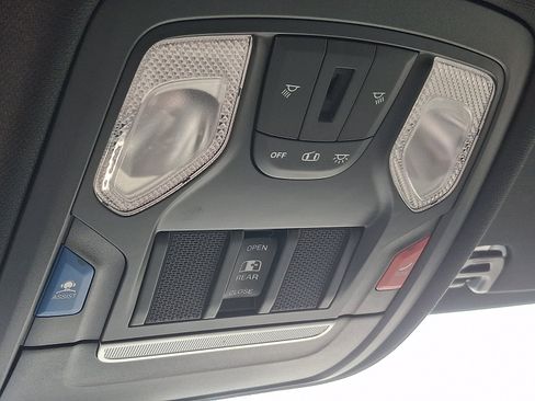 Used 2021 RAM 1500 Big Horn AWD/4WD image 26