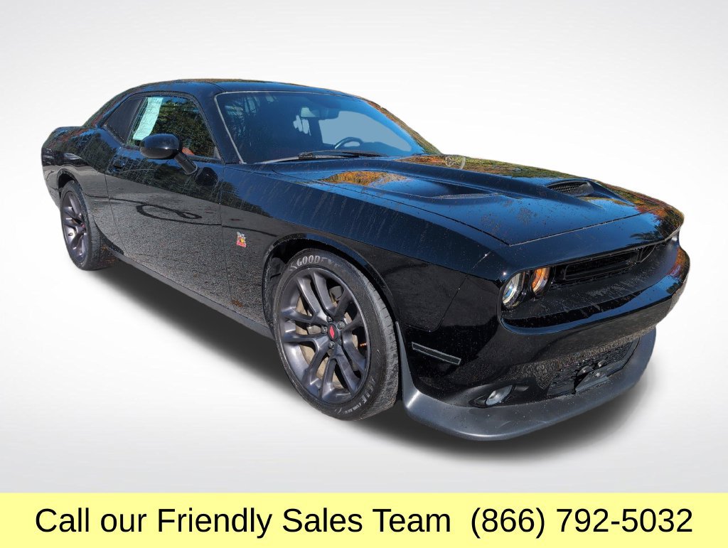 Used 2020 Dodge Challenger R/T Scat Pack w/ Plus Package RWD image 7