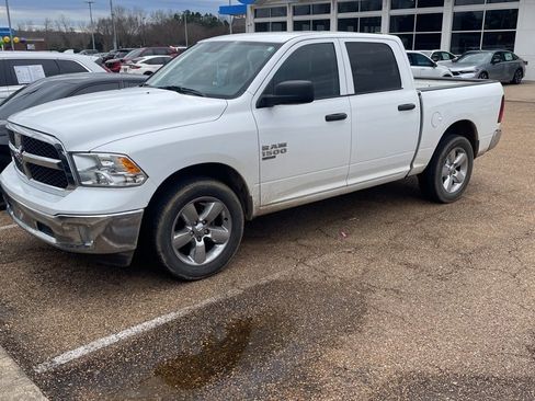 Used 2022 RAM 1500 Tradesman w/ Tradesman SXT Package image 1