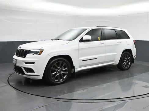 Used 2018 Jeep Grand Cherokee High Altitude image 3