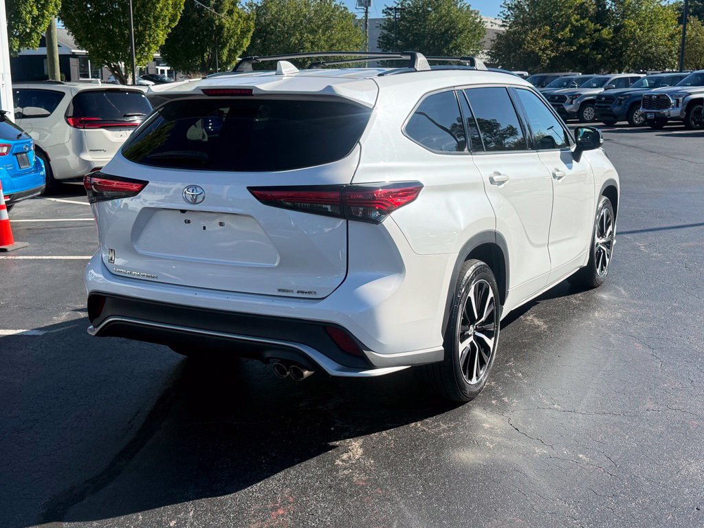 Certified 2021 Toyota Highlander XSE AWD/4WD image 8