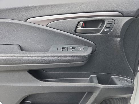 Used 2023 Honda Passport EX-L image 14