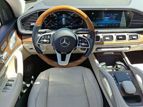 Used 2021 Mercedes-Benz GLE 450 4MATIC image 12