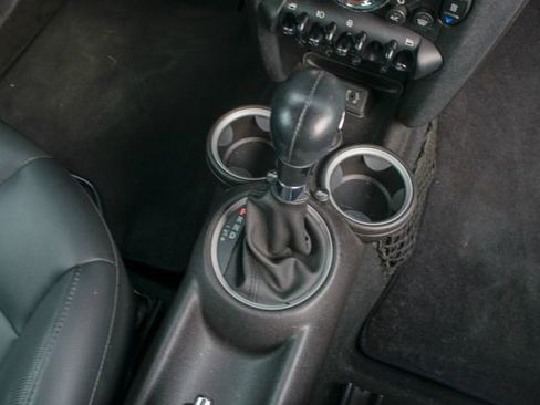 Used 2013 MINI Cooper S image 23