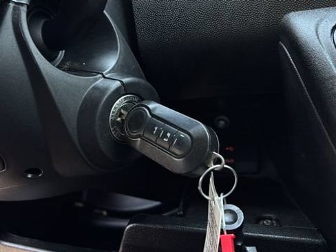 Used 2016 RAM ProMaster 1500 w/ Interior Convenience Group FWD image 29