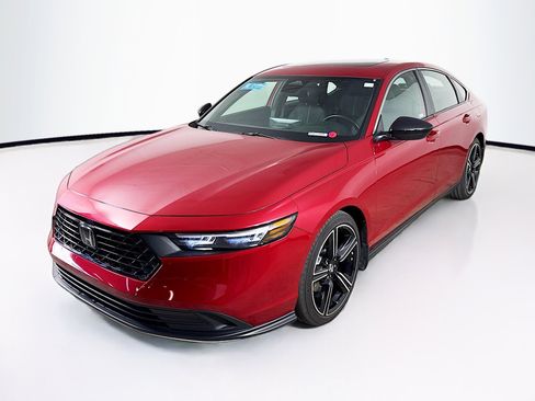 Certified 2024 Honda Accord Sport image 4