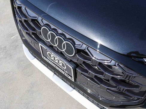 New 2026 Audi Q3 quattro 2.0T image 8