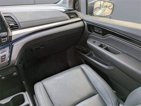Certified 2023 Honda Odyssey Touring image 19