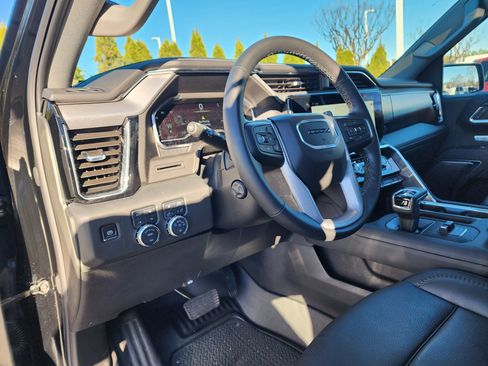 Used 2025 GMC Sierra 1500 Denali image 21