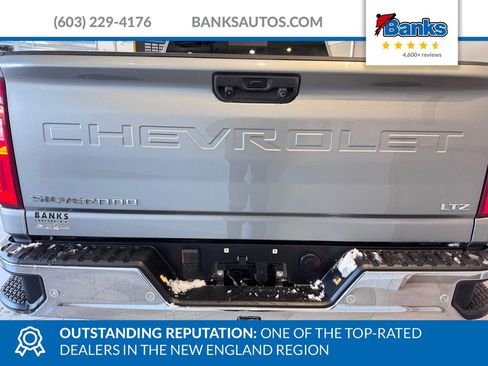 Used 2024 Chevrolet Silverado 2500 LTZ w/ LTZ Convenience Package image 6