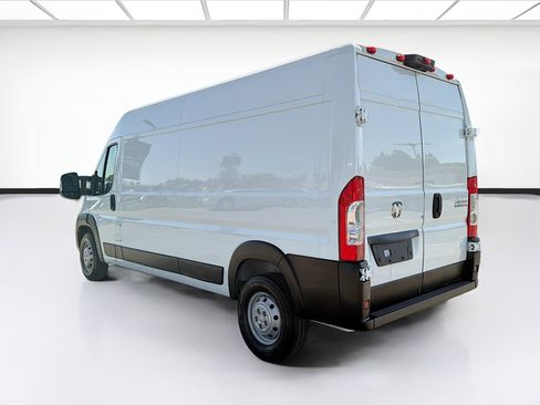 Used 2023 RAM ProMaster 2500 FWD image 6