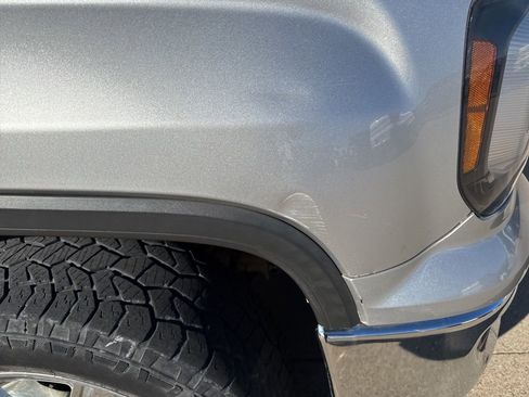 Used 2018 GMC Sierra 1500 SLT w/ Enhanced Driver Alert Package image 5