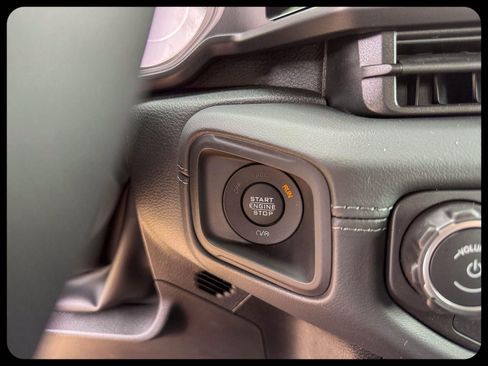 New 2026 Jeep Gladiator Mojave image 25