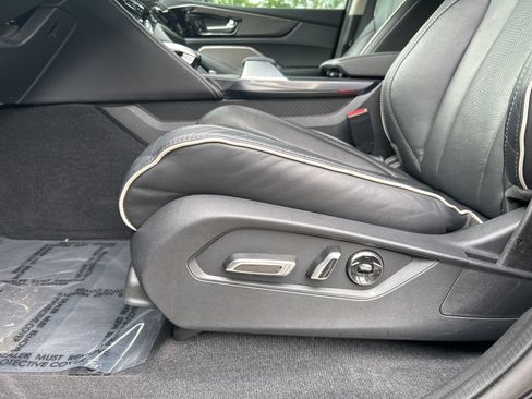 Certified 2023 Acura MDX SH-AWD w/ Advance Package image 17