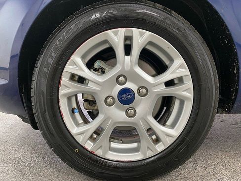 Used 2016 Ford Fiesta SE image 22