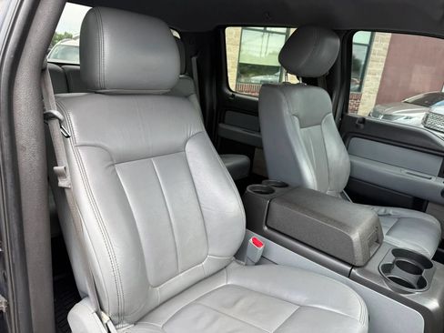 Used 2014 Ford F150 XLT w/ Equipment Group 302A Luxury AWD/4WD image 32