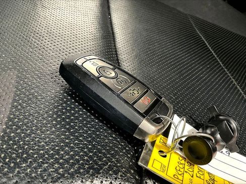 Used 2019 Ford F150 Raptor w/ Equipment Group 802A Luxury image 19