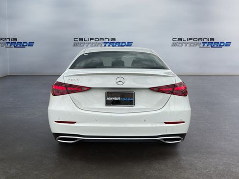 Used 2025 Mercedes-Benz C 300 Sedan image 6