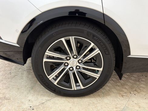 Certified 2024 Cadillac Lyriq Luxury RWD image 13