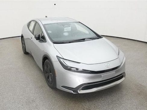 New 2026 Toyota Prius Plug-In Hybrid FWD image 47