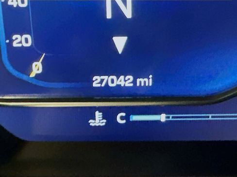 Used 2024 Chevrolet Silverado 1500 LT image 19