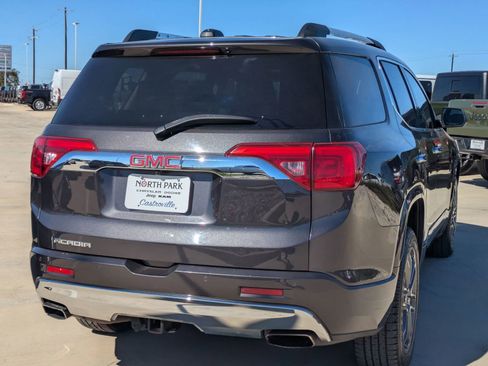 Used 2019 GMC Acadia Denali w/ Technology Package image 3