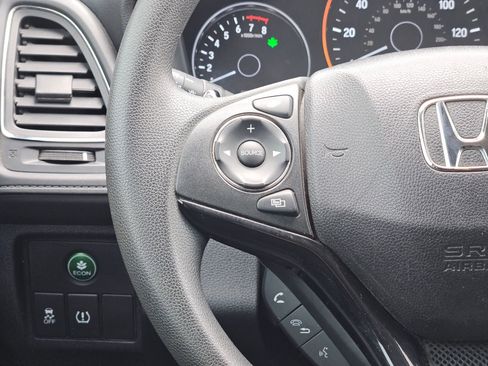 Used 2016 Honda HR-V EX image 21