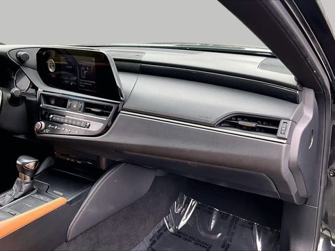 Used 2022 Lexus ES 350 w/ Accessory Package 2 FWD image 19