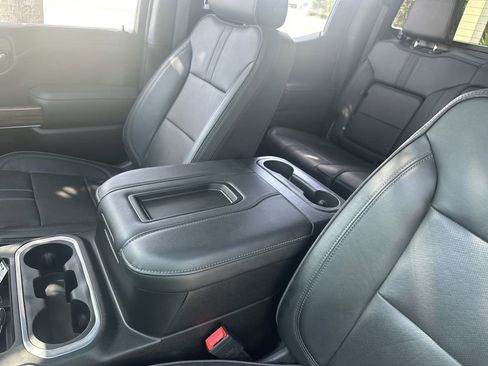 Used 2022 Chevrolet Silverado 1500 High Country w/ Technology Package image 23